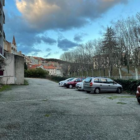 Studio Amelie Proche Des Thermes 2Ieme Etage Apartment Luaran gambar